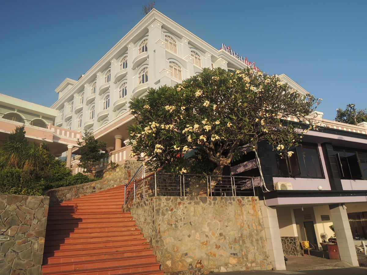 O Cap Hotel Вунгтау Экстерьер фото